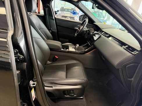 Used 2025 Land Rover Range Rover Velar Dynamic SE AWD/4WD image 30