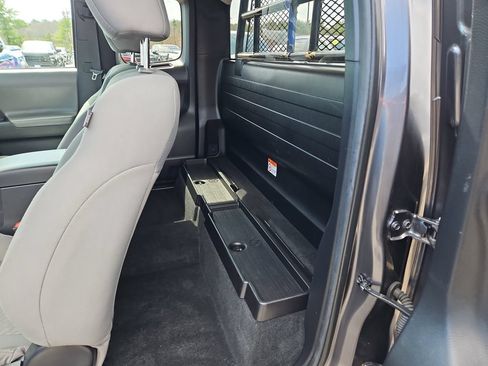 Used 2022 Toyota Tacoma SR AWD/4WD image 26