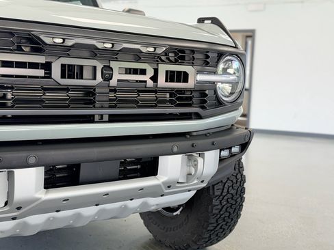 Used 2023 Ford Bronco Raptor AWD/4WD image 11