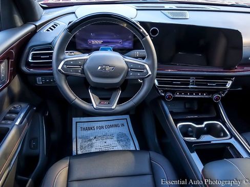 Used 2024 Chevrolet Traverse Z71 w/ Enhanced Driving Package image 19