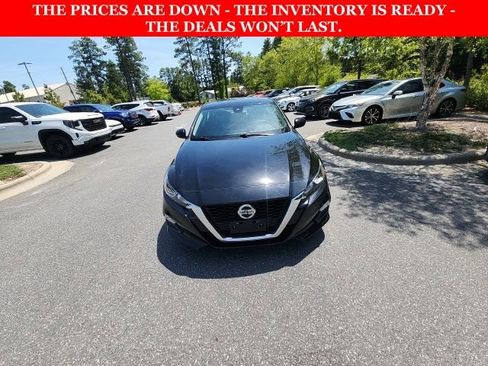 Used 2021 Nissan Altima 2.5 S w/ Driver Assist Package FWD image 4