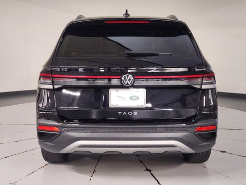 Used 2025 Volkswagen Taos S FWD image 10