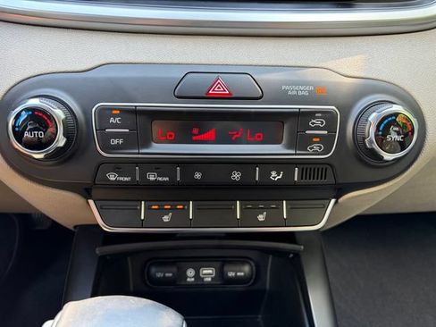 Used 2019 Kia Sorento FWD w/ Option Group 020 image 26
