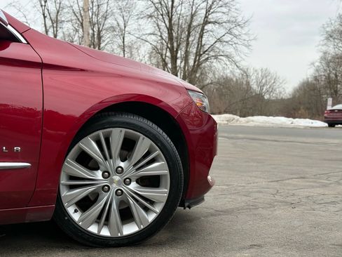 Used 2018 Chevrolet Impala Premier w/ Premier Confidence Package image 53