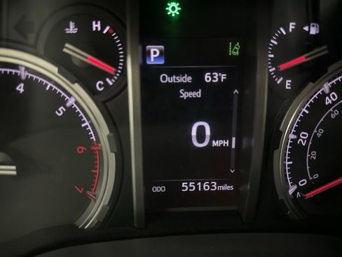 Used 2021 Toyota 4Runner TRD Off-Road image 15