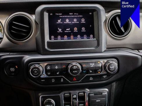 Used 2020 Jeep Gladiator Sport w/ Quick Order Package 24S AWD/4WD image 20