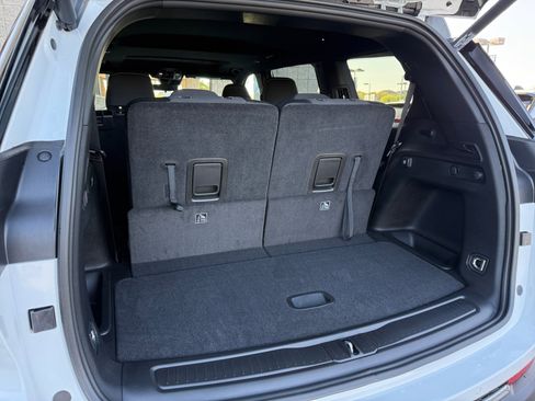 New 2025 Jeep Grand Cherokee L Laredo w/ Luxury Tech Group I image 24