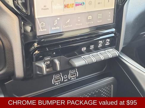 Used 2025 RAM 2500 Laramie w/ Sport Appearance Package image 21