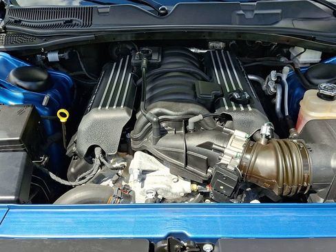 Used 2020 Dodge Challenger R/T Scat Pack w/ Plus Package RWD image 28