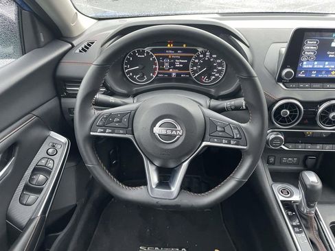 Used 2025 Nissan Sentra SR image 26