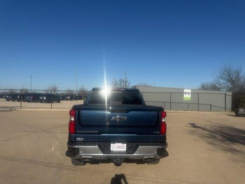 Used 2022 Chevrolet Silverado 1500 LTZ w/ Safety Package II image 4