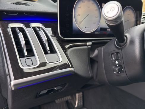 Certified 2025 Mercedes-Benz S 580 4MATIC Sedan image 15