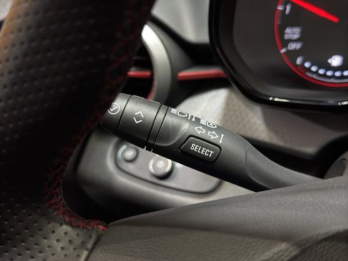 Used 2024 Chevrolet Trax RS image 22