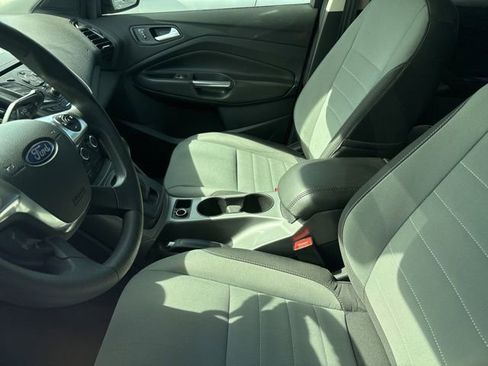 Used 2016 Ford Escape SE image 10