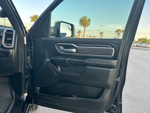 Used 2023 RAM 1500 Big Horn AWD/4WD image 18