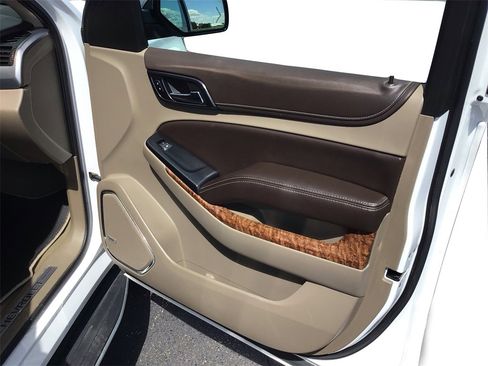 Used 2019 Chevrolet Tahoe Premier image 21