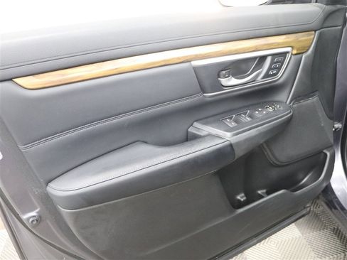 Used 2019 Honda CR-V EX-L image 16