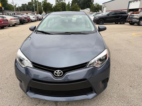 Used 2016 Toyota Corolla LE FWD image 4