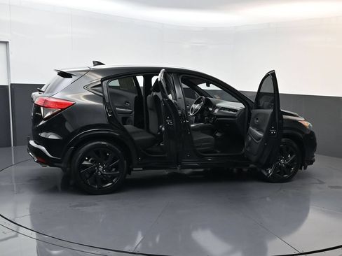 Used 2021 Honda HR-V Sport image 28