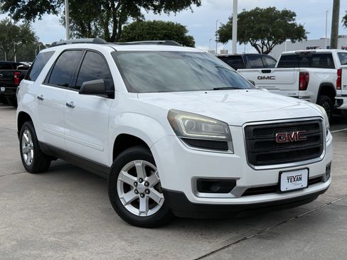 Used 2016 GMC Acadia SLE FWD image 2