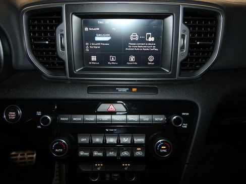 Used 2019 Kia Sportage EX w/ EX Sport Appearance Package image 18