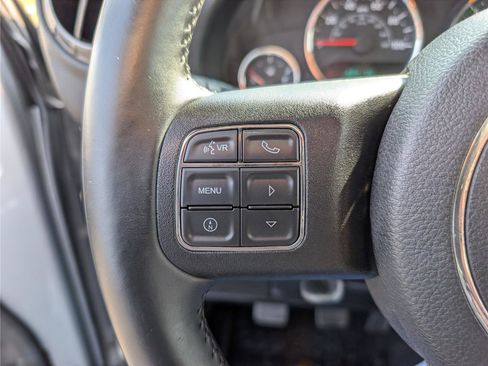 Used 2015 Jeep Wrangler Unlimited Sport image 18