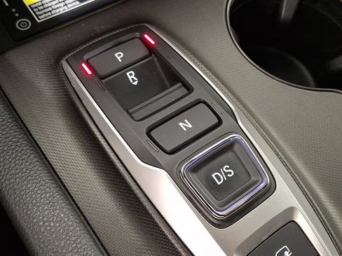 Used 2025 Honda Passport TrailSport image 17