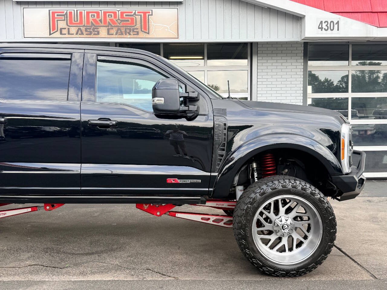 Used 2023 Ford F250 Lariat w/ Lariat Ultimate Package AWD/4WD image 13
