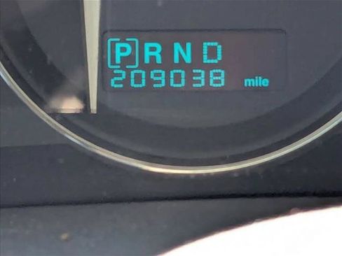 Used 2007 Jeep Grand Cherokee Limited w/ Trailer Tow Group IV AWD/4WD image 10