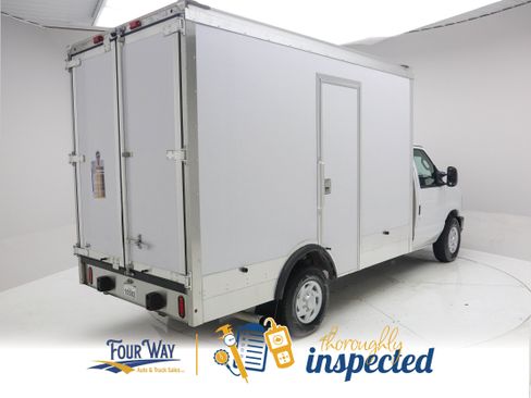 Used 2024 Ford E-350 and Econoline 350 Super Duty w/ Power Windows & Locks Group RWD image 3