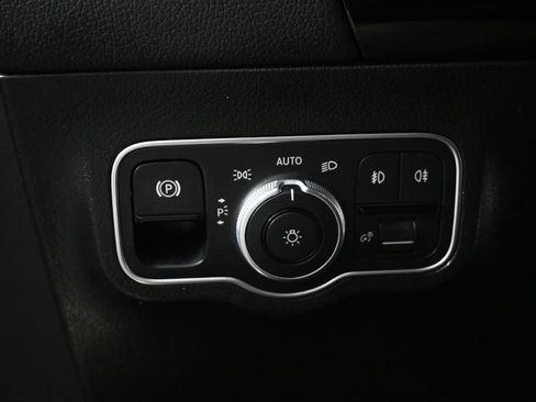 Certified 2026 Mercedes-Benz GLA 250 image 9