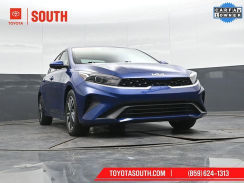 Used 2024 Kia Forte LXS image 39