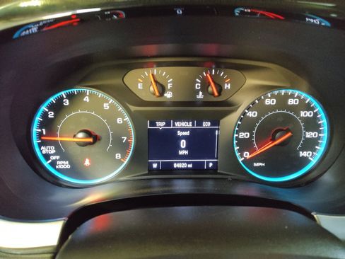 Used 2019 Chevrolet Traverse LT FWD image 23