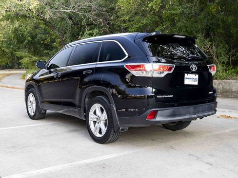 Used 2016 Toyota Highlander Limited FWD image 7