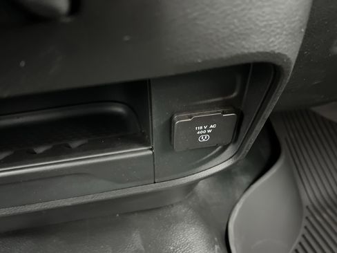 Used 2025 RAM 3500 Tradesman image 19