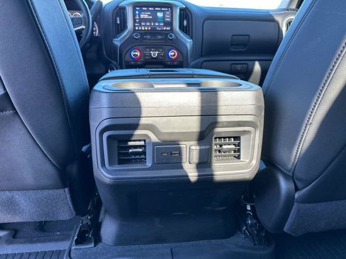 Used 2021 Chevrolet Silverado 1500 LT Trail Boss w/ Convenience Package II AWD/4WD image 35