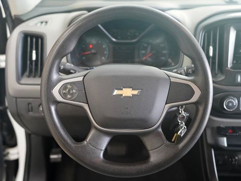 Used 2019 Chevrolet Colorado W/T w/ WT Convenience Package RWD image 13