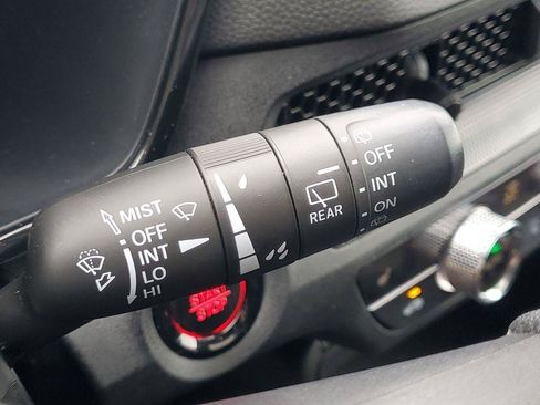 Used 2024 Honda CR-V EX image 15
