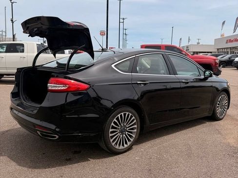 Used 2018 Ford Fusion Titanium AWD/4WD image 18