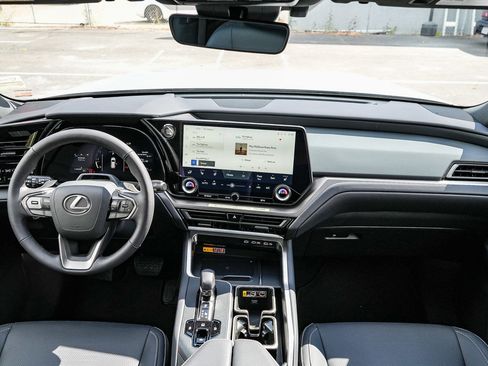 New 2026 Lexus TX 350 FWD image 12