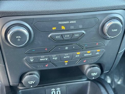 Used 2022 Ford Ranger XLT w/ Equipment Group 302A High RWD image 18