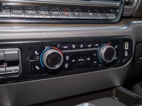 Certified 2023 Chevrolet Silverado 1500 LT Trail Boss w/ Convenience Package II image 19