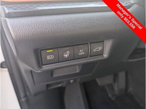 Used 2024 Toyota Grand Highlander AWD Hybrid image 18