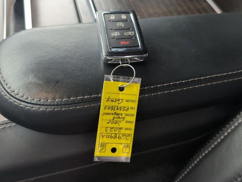 Used 2023 Jeep Grand Wagoneer 4WD w/ Rear Seat Video Group 1 image 29