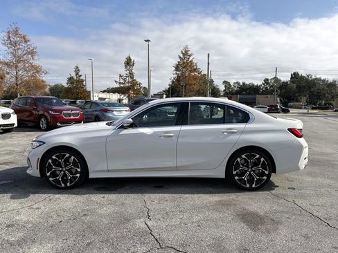 Certified 2025 BMW 330i 330i w/ Convenience Package image 6