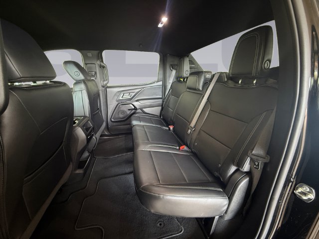 Used 2026 Chevrolet Silverado EV LT AWD/4WD image 16
