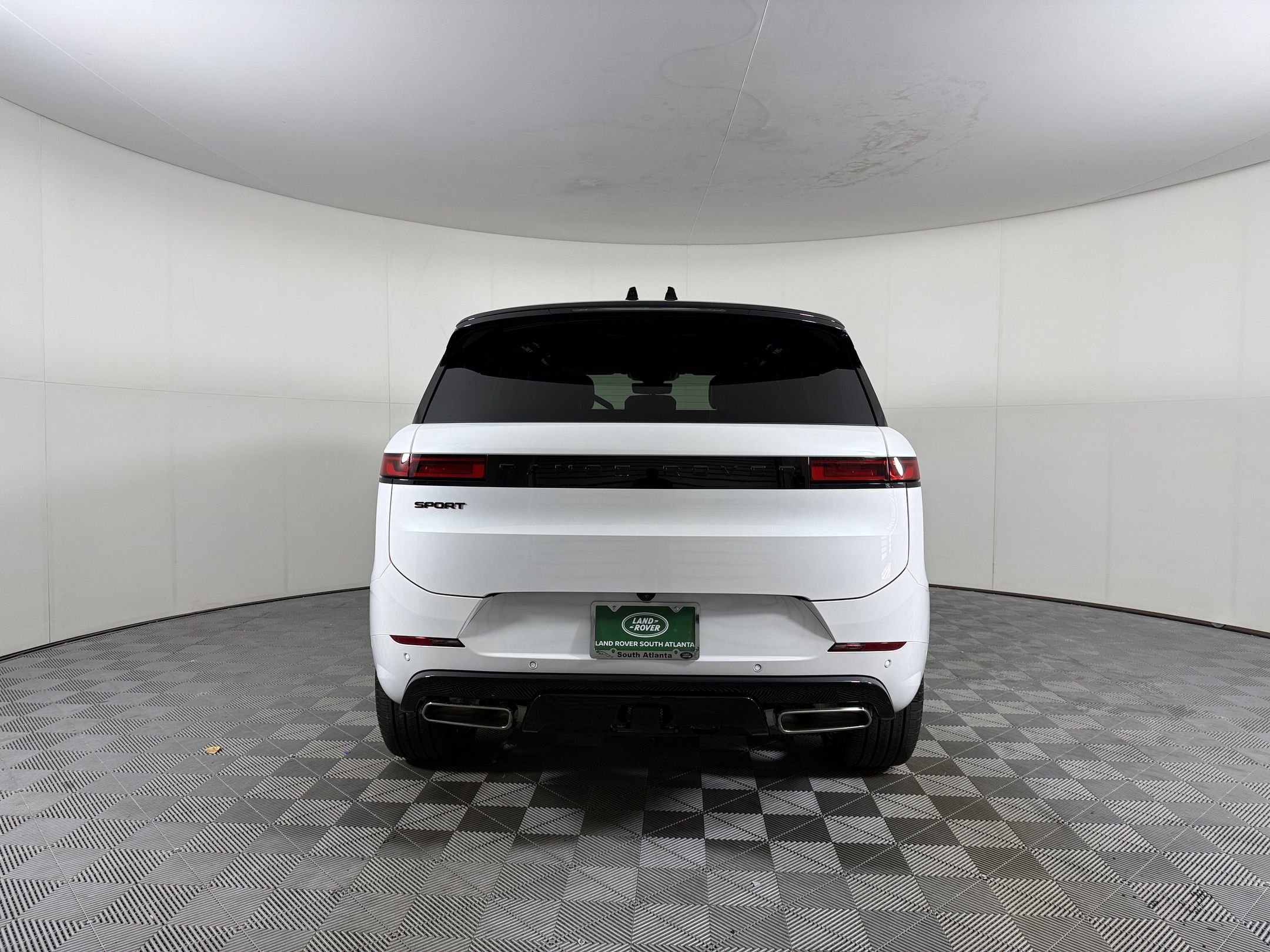 New 2027 Land Rover Range Rover Sport Dynamic SE AWD/4WD image 10