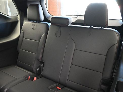 Used 2026 Chevrolet Traverse Z71 w/ LPO, Floor Liner Package image 21