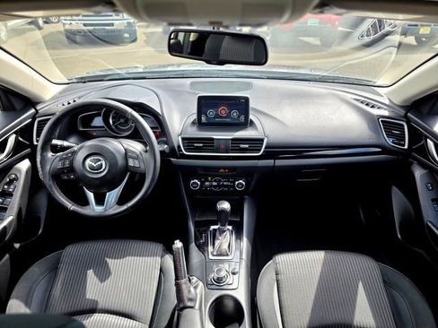 Used 2016 MAZDA MAZDA3 i Touring w/ Popular Equipment Package FWD image 9