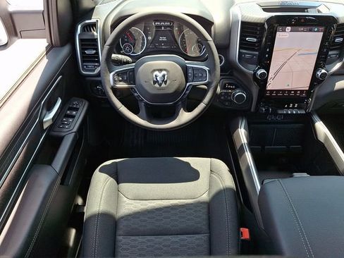 New 2026 RAM 1500 Big Horn AWD/4WD image 8
